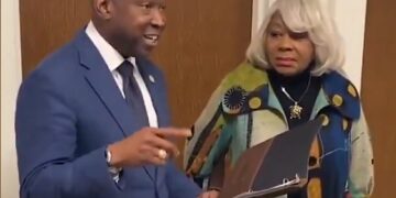 ICYMI: VA Speaker Don Scott and Sen. Louise Lucas — Stand Up for Democracy by Voting YES 